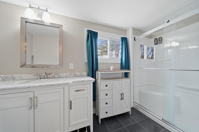 1000 Greenland Road, Portsmouth, NH 03801