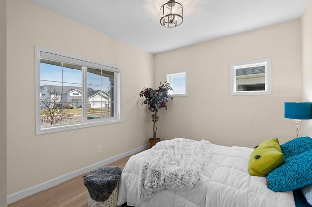 841 Emmy Lane, Hanover, MN 55341