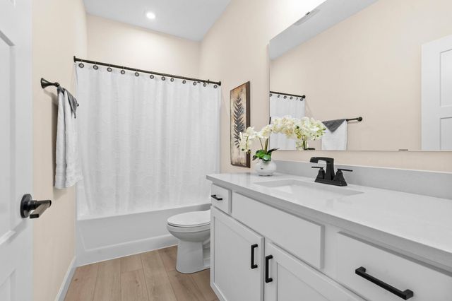 841 Emmy Lane, Hanover, MN 55341