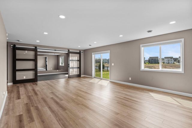 841 Emmy Lane, Hanover, MN 55341