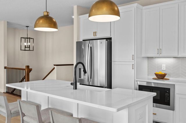 841 Emmy Lane, Hanover, MN 55341