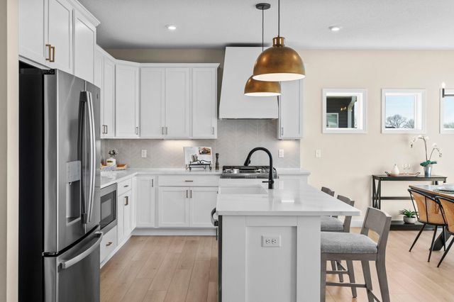 841 Emmy Lane, Hanover, MN 55341