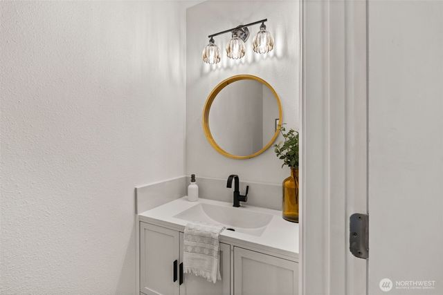 3016 SE Misty Court, Port Orchard, WA 98367