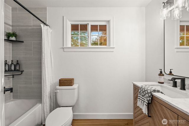 3016 SE Misty Court, Port Orchard, WA 98367