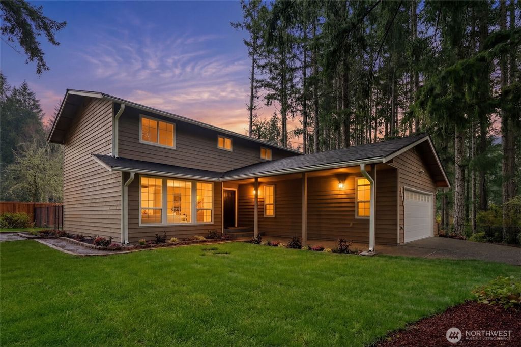 3016 SE Misty Court, Port Orchard, WA 98367