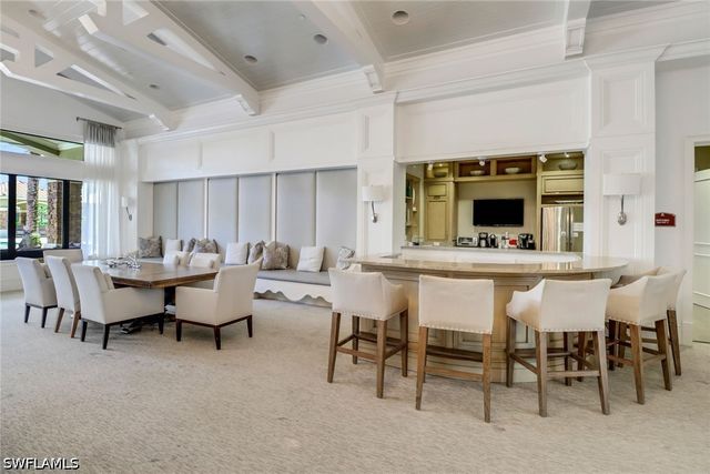 3384 Atlantic CIR, Naples, FL 34119