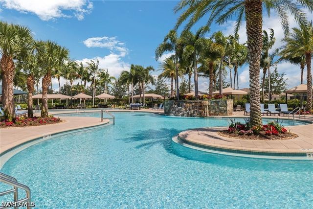 3384 Atlantic CIR, Naples, FL 34119