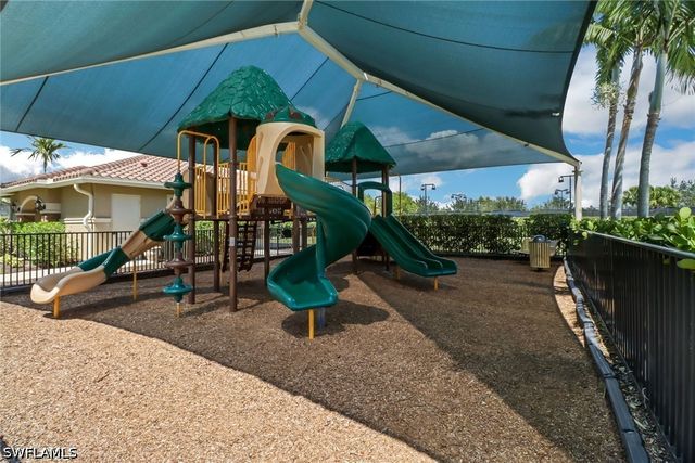 3384 Atlantic CIR, Naples, FL 34119