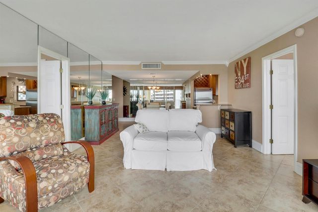336 Golfview Road 1016, North Palm Beach, FL 33408