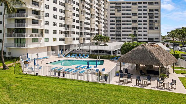 336 Golfview Road 1016, North Palm Beach, FL 33408