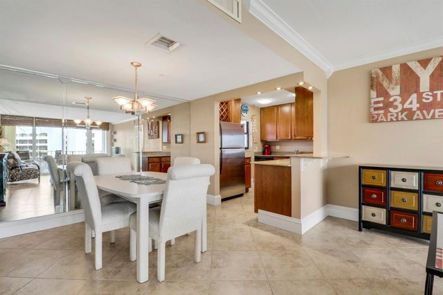 336 Golfview Road 1016, North Palm Beach, FL 33408