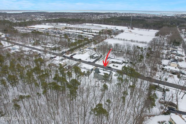 674 Dunedin Street, Toms River, NJ 08753