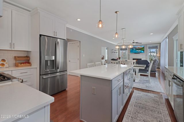 674 Dunedin Street, Toms River, NJ 08753