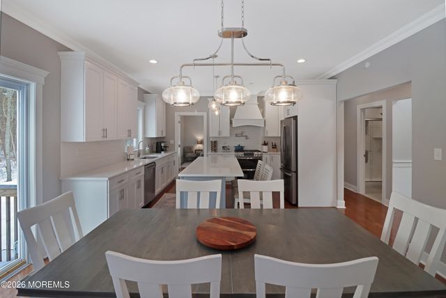 674 Dunedin Street, Toms River, NJ 08753