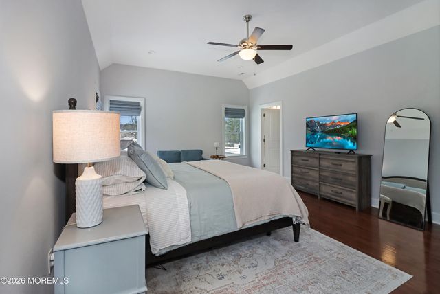 674 Dunedin Street, Toms River, NJ 08753