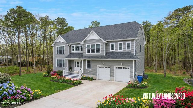 674 Dunedin Street, Toms River, NJ 08753