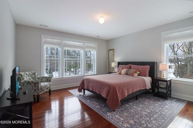 674 Dunedin Street, Toms River, NJ 08753