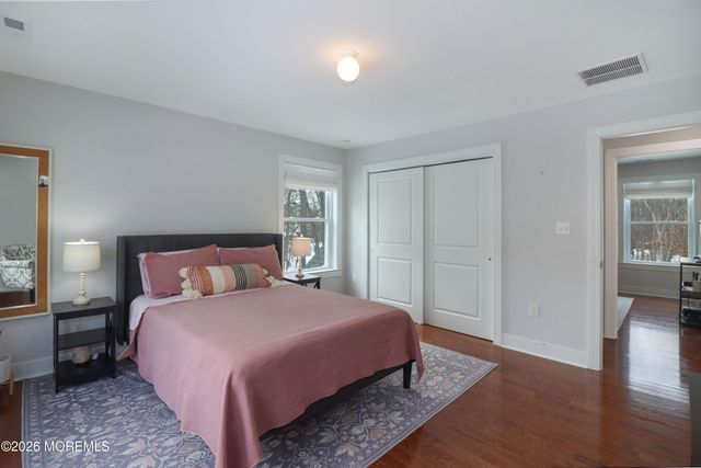 674 Dunedin Street, Toms River, NJ 08753