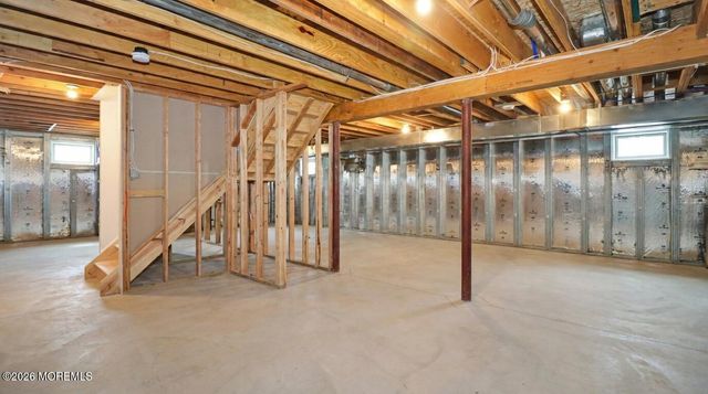 674 Dunedin Street, Toms River, NJ 08753