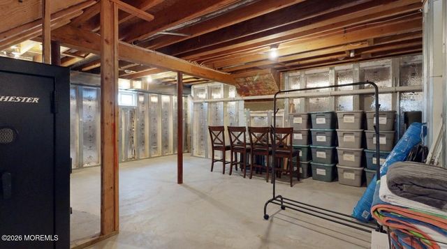 674 Dunedin Street, Toms River, NJ 08753