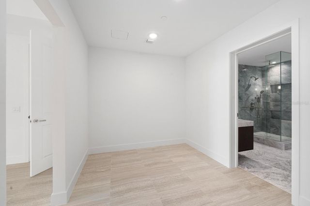 3015 S YSABELLA AVENUE 1602, Tampa, FL 33629