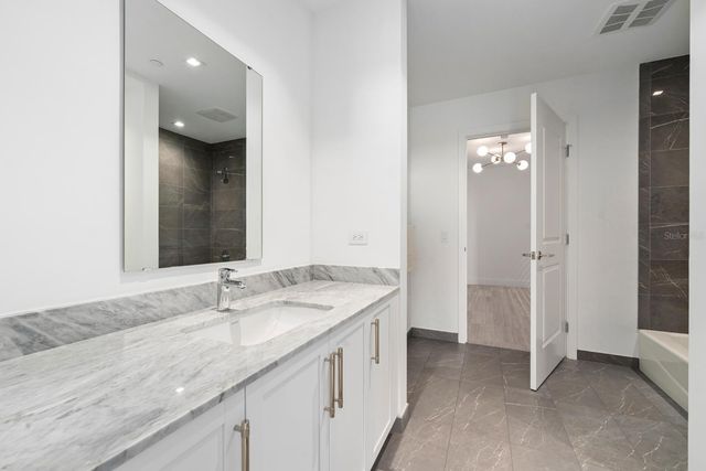 3015 S YSABELLA AVENUE 1602, Tampa, FL 33629
