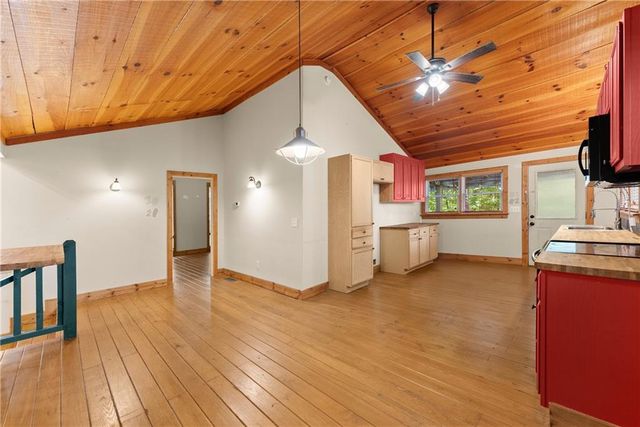 773 Shorewood Circle, Toccoa, GA 30577