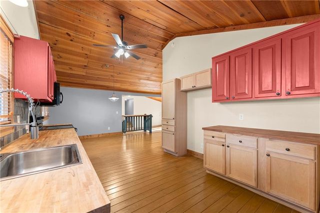 773 Shorewood Circle, Toccoa, GA 30577