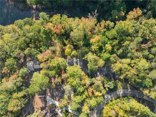 773 Shorewood Circle, Toccoa, GA 30577