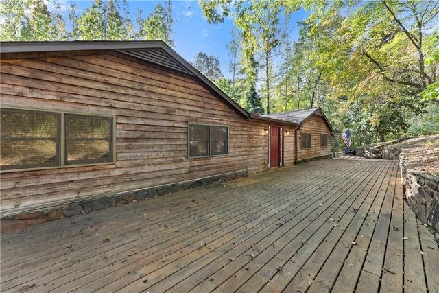 773 Shorewood Circle, Toccoa, GA 30577