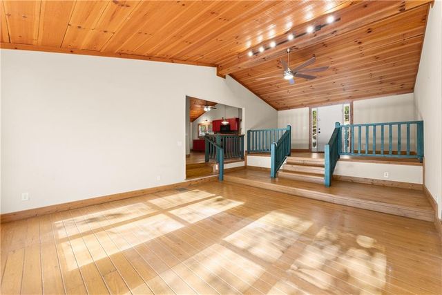 773 Shorewood Circle, Toccoa, GA 30577