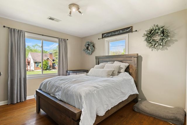 110 Oak Street, London, KY 40741