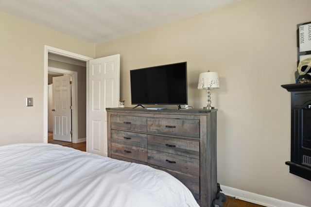 110 Oak Street, London, KY 40741