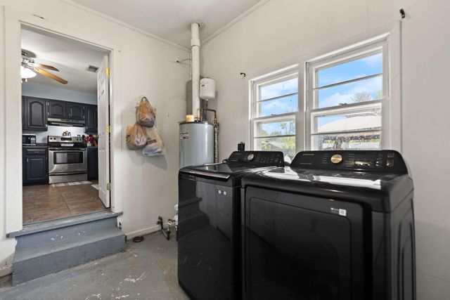 110 Oak Street, London, KY 40741