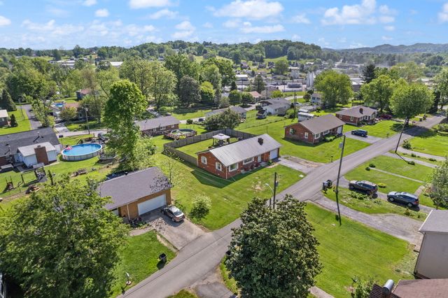 110 Oak Street, London, KY 40741