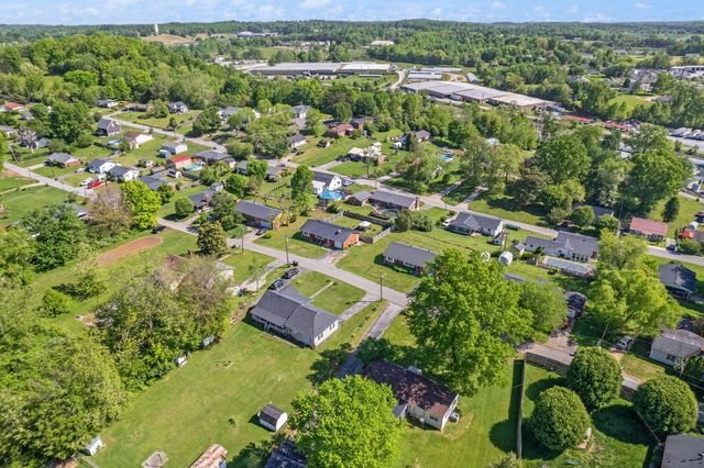 110 Oak Street, London, KY 40741