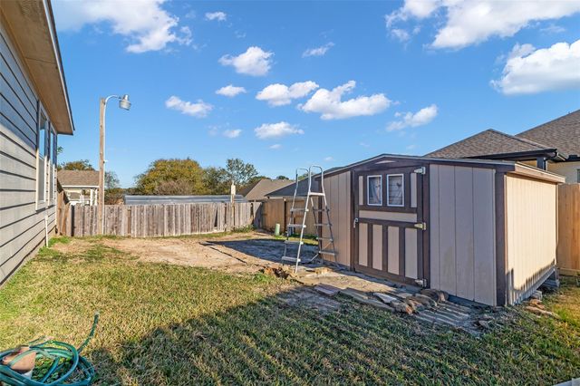12474 Hackberry Drive, Willis, TX 77318