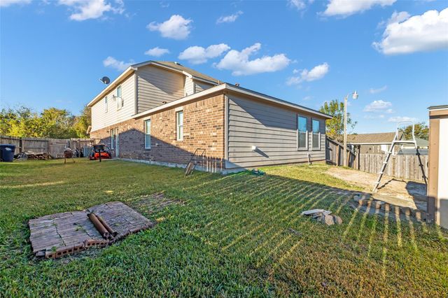 12474 Hackberry Drive, Willis, TX 77318
