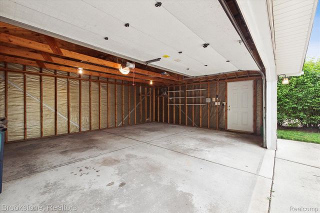 3364 Harvard Road, Royal Oak, MI 48073