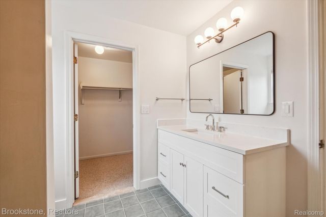 3364 Harvard Road, Royal Oak, MI 48073