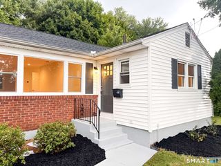 48 Oak Ridge Gate, Danbury, CT 06810