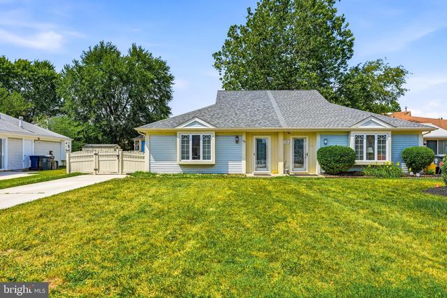 108 FRANKLIN DR, Voorhees, NJ 08043