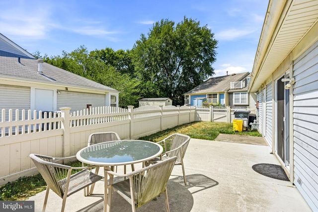 108 FRANKLIN DR, Voorhees, NJ 08043