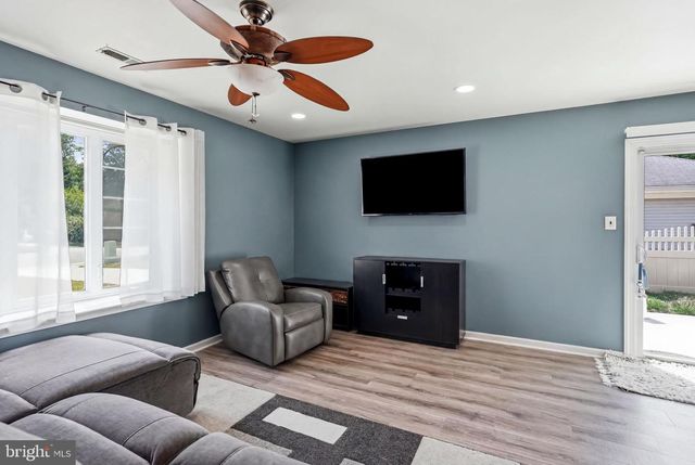 108 FRANKLIN DR, Voorhees, NJ 08043
