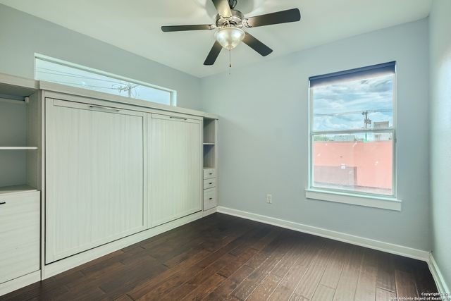 126 E MYRTLE ST, San Antonio, TX 78212