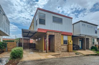 126 E MYRTLE ST, San Antonio, TX 78212