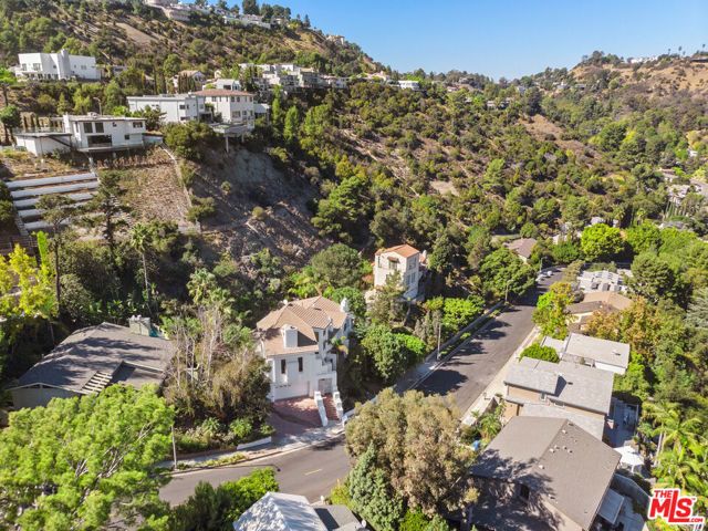 2461 Jupiter Drive, Los Angeles, CA 90046