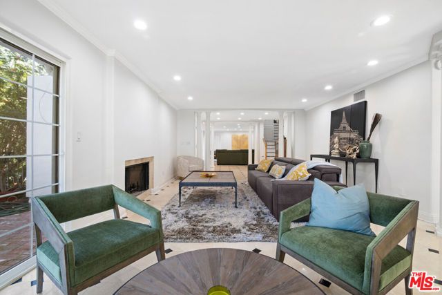 2461 Jupiter Drive, Los Angeles, CA 90046