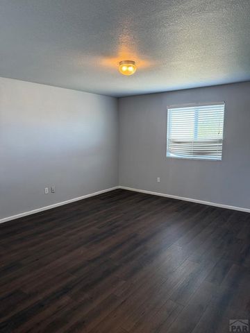 3225 W 18th St, Pueblo, CO 81003