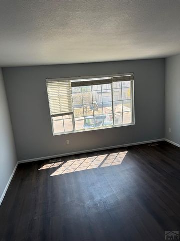 3225 W 18th St, Pueblo, CO 81003